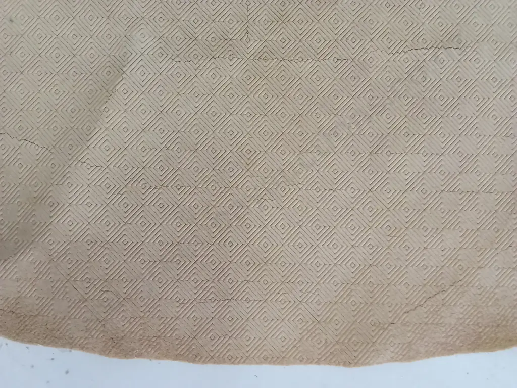 TEXTURED TAN HIDE, 170CM X 101CM Image 1++