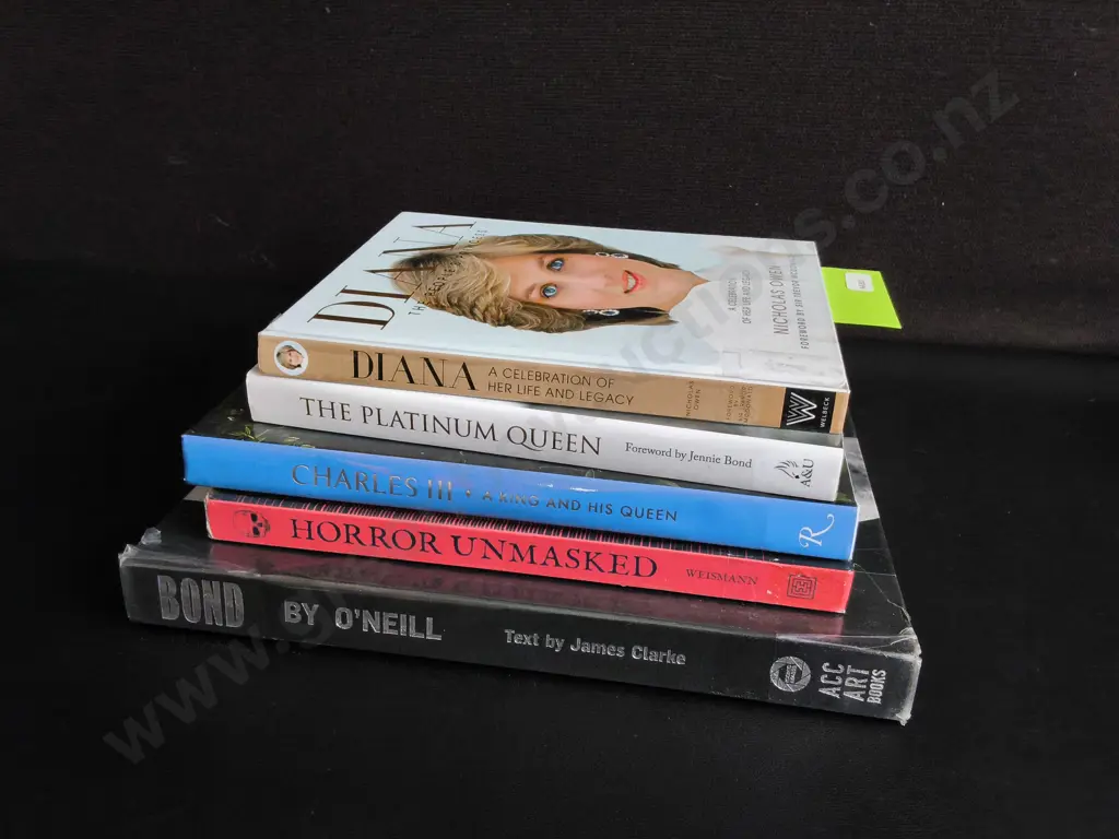 5 BOOKS ON FILM AND THE ROYAL FAMILY Image 1++