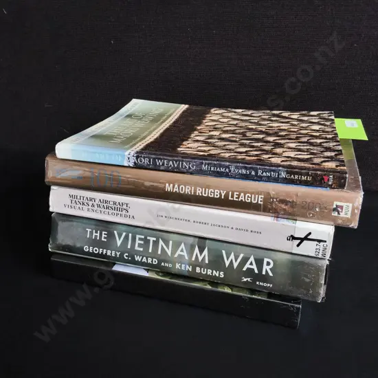 5 BOOKS ON MĀORI CULTURE, HISTORY AND THE MILITARY