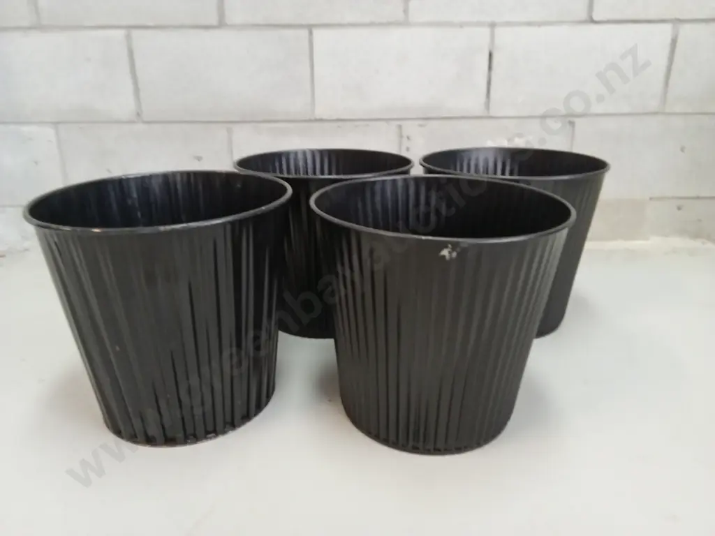 FOUR OFFICE BINS Image 1++