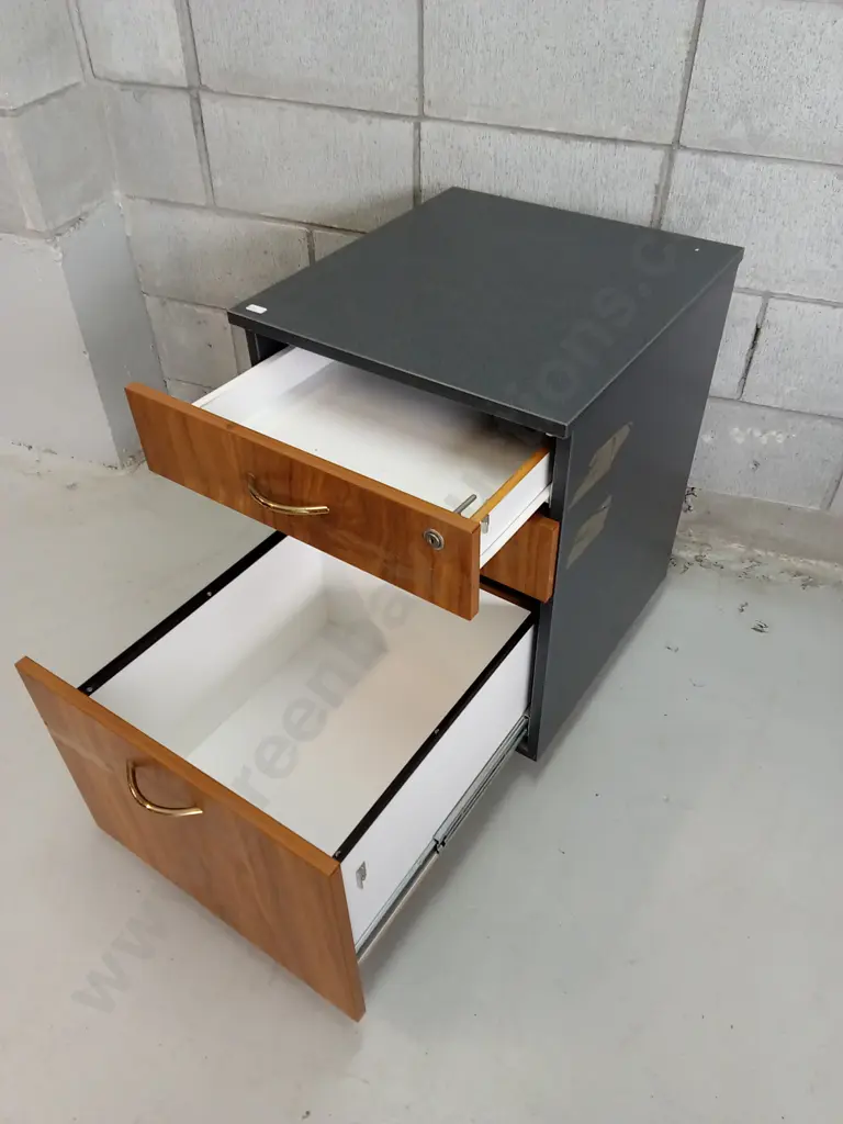 FILING CABINET, H 67CM X W 46CM X D 50CM Image 1++