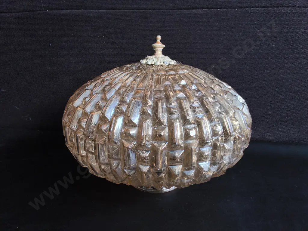 VINTAGE AMBER GEOMETRIC GLASS CEILING LIGHT SHADE Image 1++