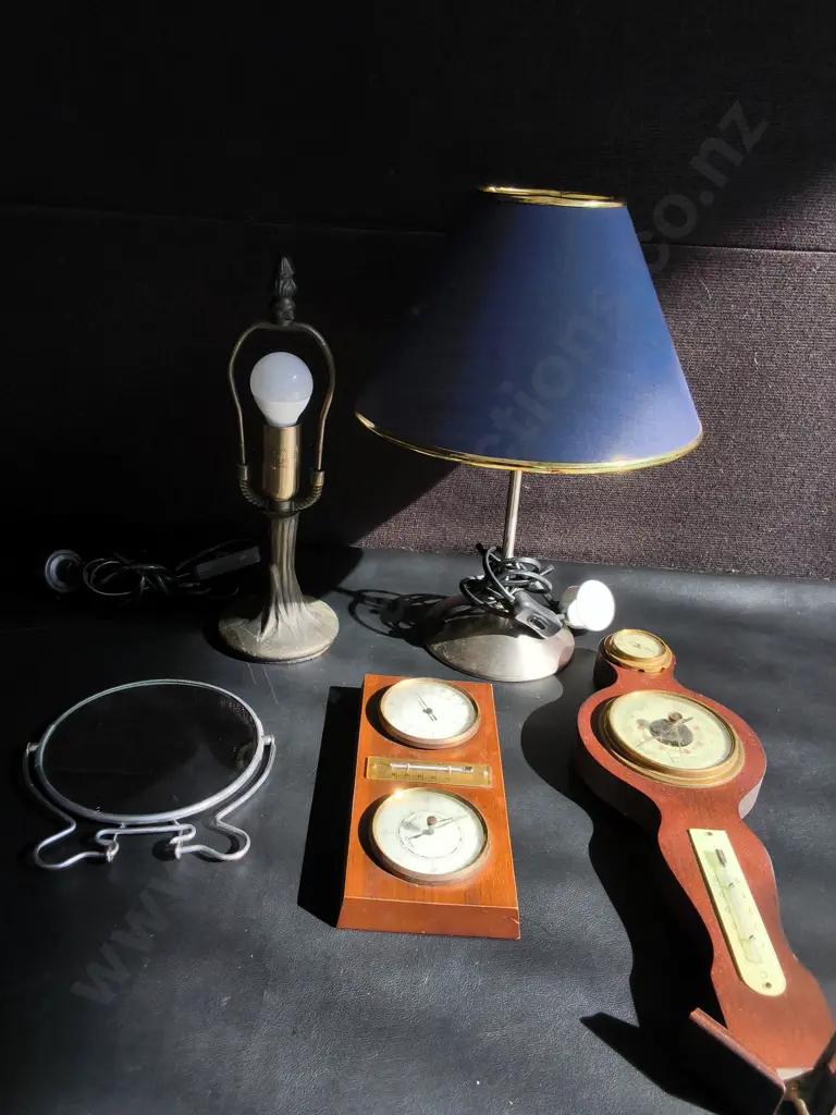 VINTAGE LAMPS, WEATHER STATIONS, AND MIRROR, TALLEST H 35 CM Image 1++