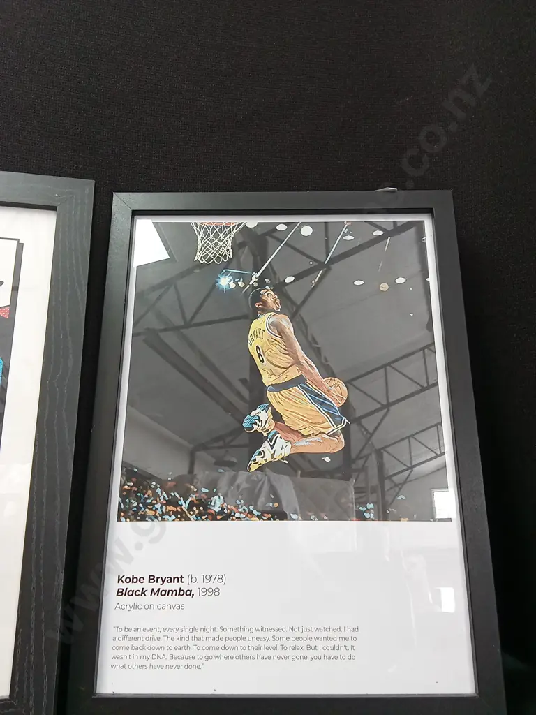 2 FRAMED PRINTS, SUPERMAN 45CM X 45CM, KOBE BRYANT 33CM X 45CM Image 1++