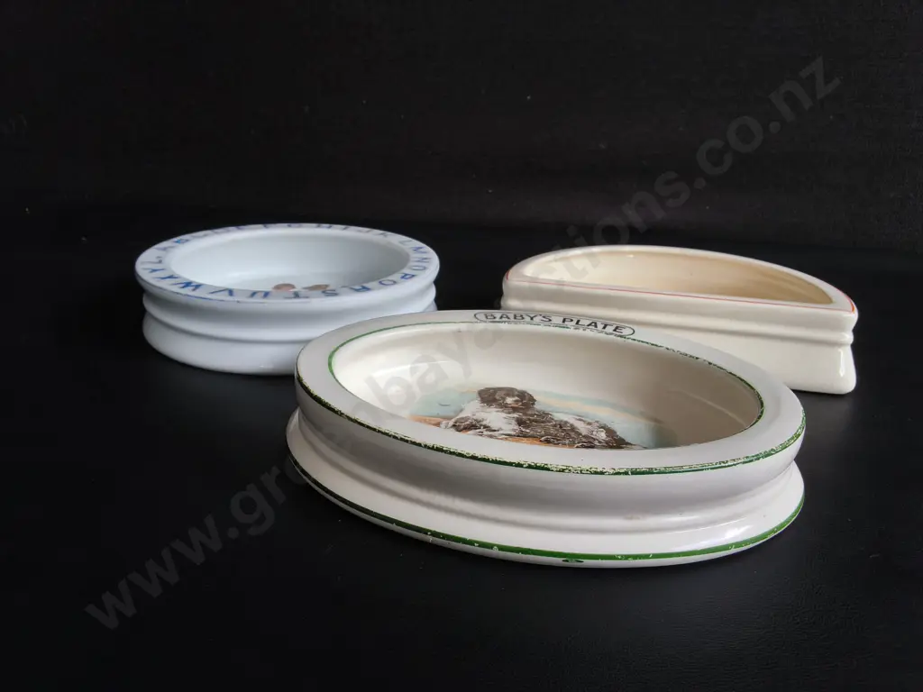 VINTAGE NURSERY FEEDING DISHES, 3 PIECES, WIDEST W 19.5 CM Image 1++