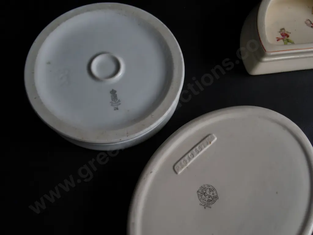 VINTAGE NURSERY FEEDING DISHES, 3 PIECES, WIDEST W 19.5 CM Image 1++