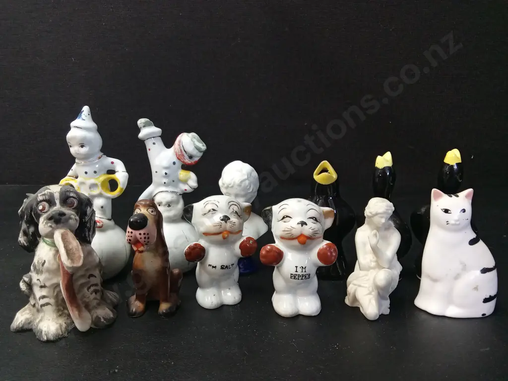 16 FIGURINES TALLEST H13CM Image 1++