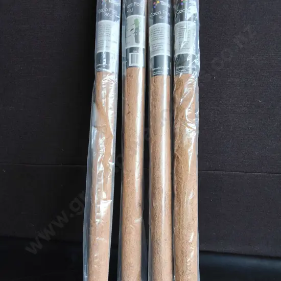 4 BRAND NEW TAKASHO PLANT POLES, 90 CM