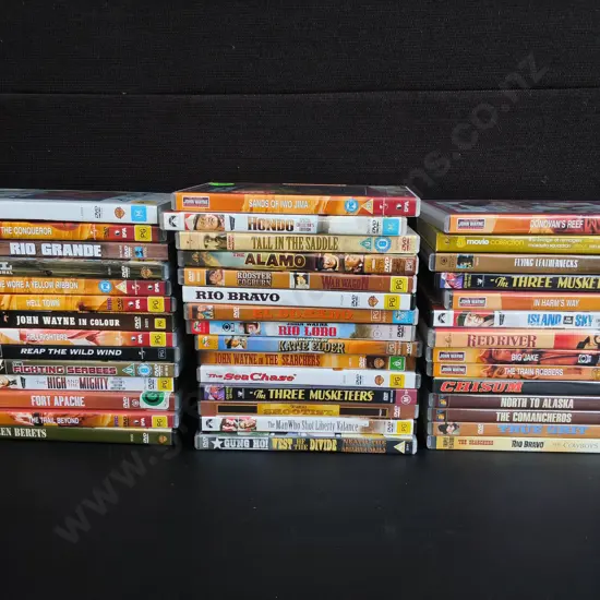 COLLECTION OF JOHN WAYNE DVDS
