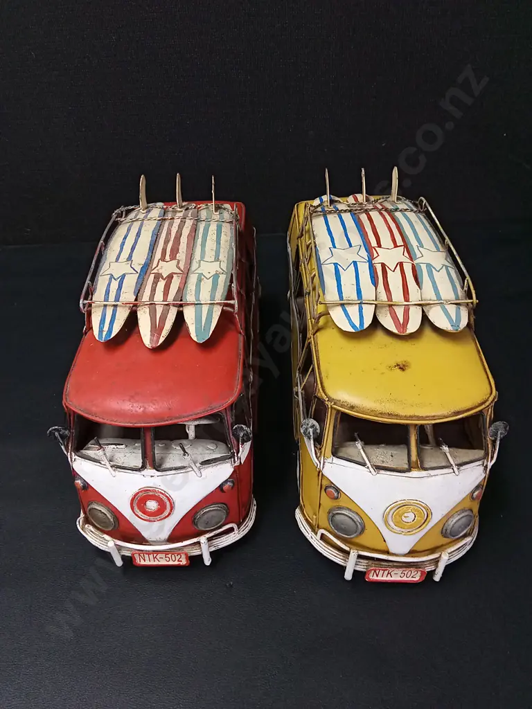 2 BOYLE METAL COLLECTABLE SURFERS VANS L31CM Image 1++