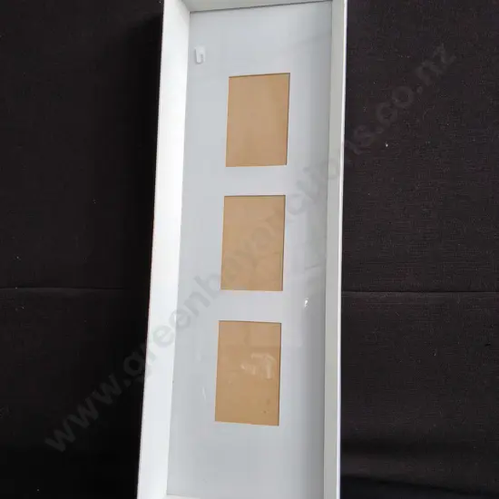 COLLAGE PHOTO FRAME, H 76 CM X W 26 CM