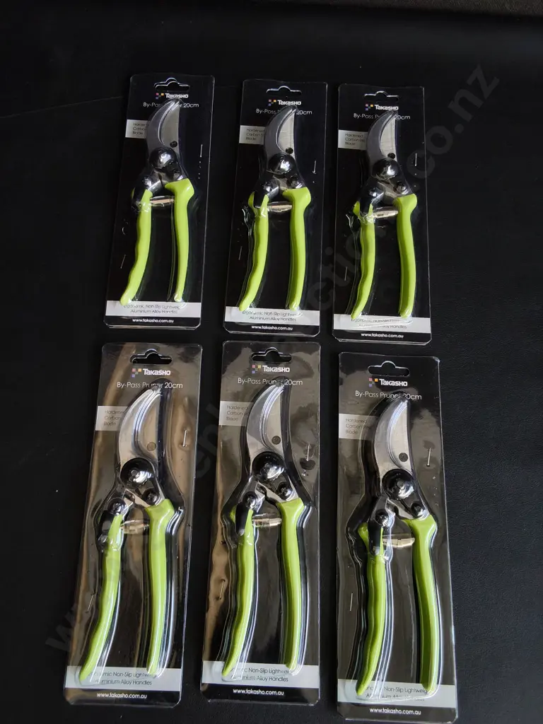 6 BRAND NEW TAKASHO BY-PASS PRUNERS Image 1++