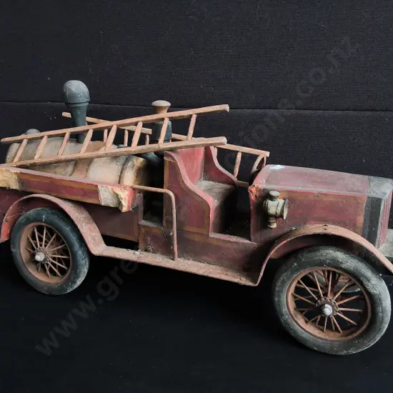 VINTAGE LEONARDO LUNA HANDMADE WOOD AND METAL TOY FIRE TRUCK, W 71 CM