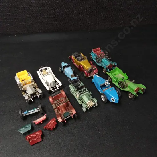 9 VINTAGE MATCHBOOK MODELS OF YESTERYEAR TOY CARS