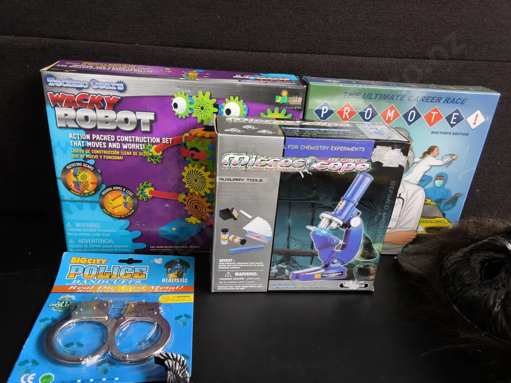 MISCELLANEOUS MIX OF ITEMS Image 1++