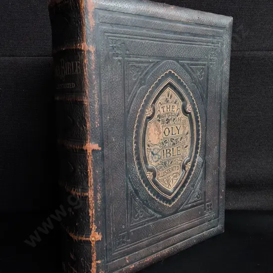 ANTIQUE VICTORIAN FAMILY BIBLE, EMBOSSED LEATHER COVER, ILLUSTRATED