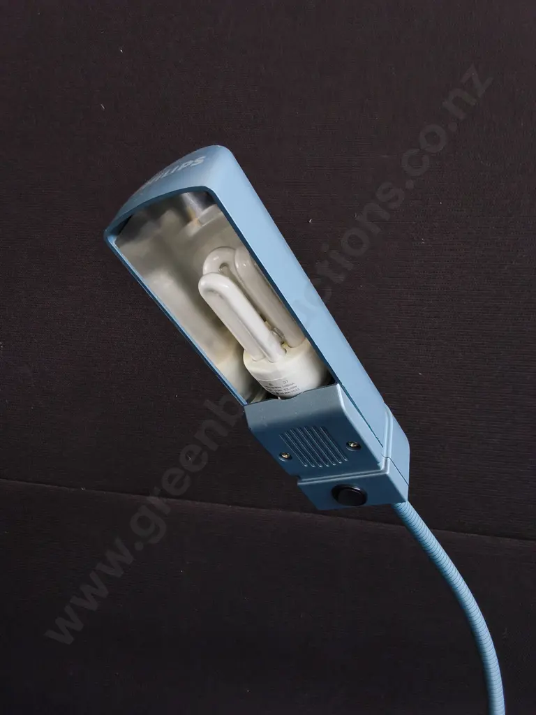BLUE PHILIPS BILLY DESK LAMP Image 1++