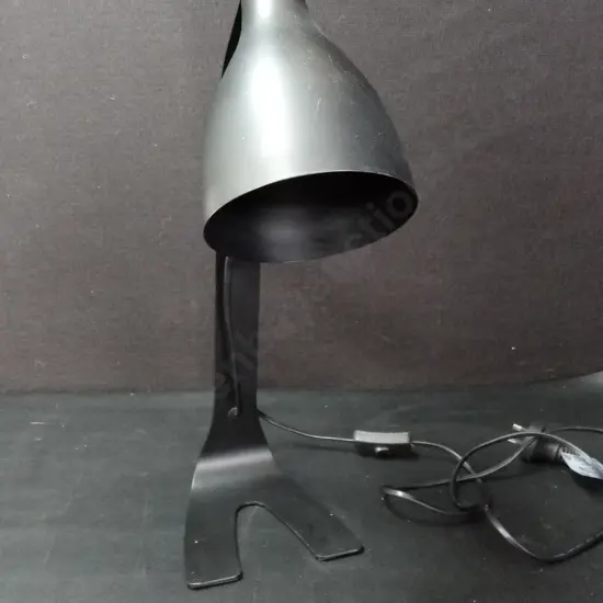 BLACK TABLE LAMP H42CM