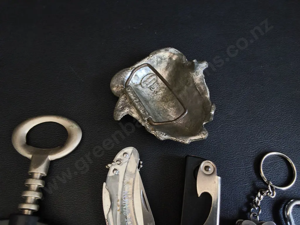 BARWARE, MULTI TOOLS, AND BELT BUCKLE Image 1++