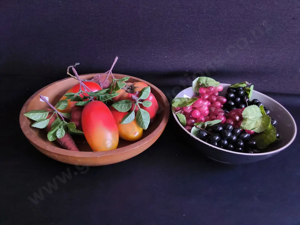 PAIR OF DECORATIVE BOWLS FILLED WITG ARTIFICIAL FRUITS AND VEGETABLES Image 1++