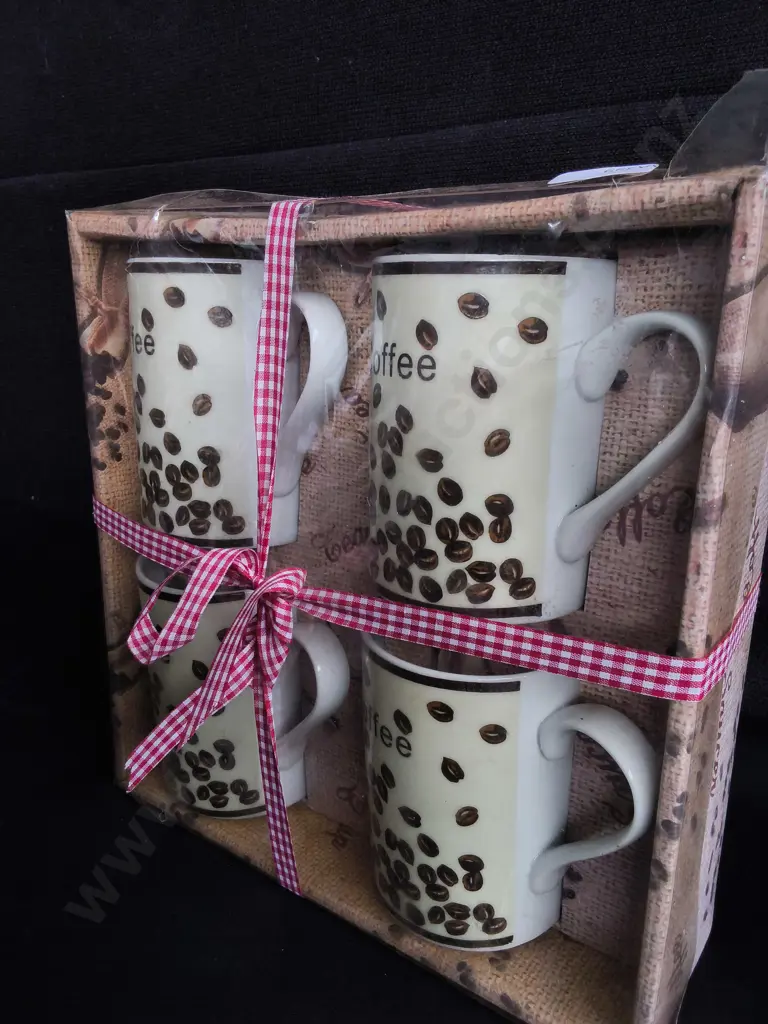 BRAND NEW SET OF 4 MUGS, BOXED Image 1++