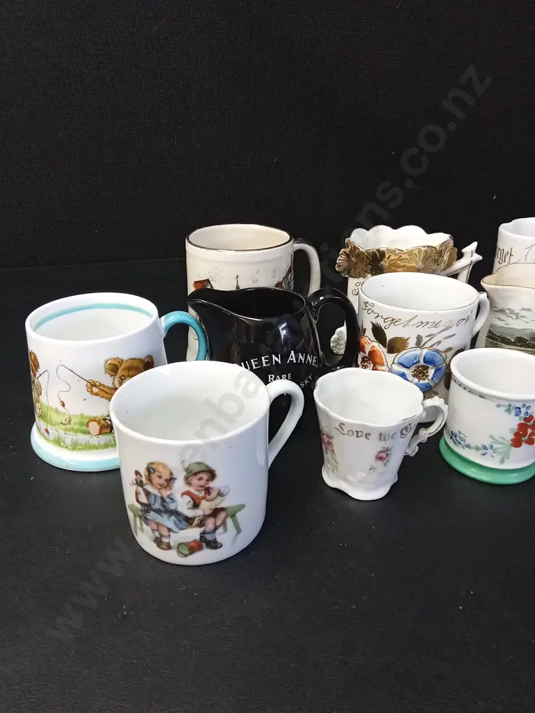 COLLECTION OF VINTAGE MUGS TALLEST H9CM Image 1++