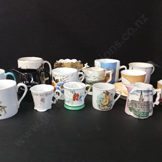 COLLECTION OF VINTAGE MUGS TALLEST H9CM