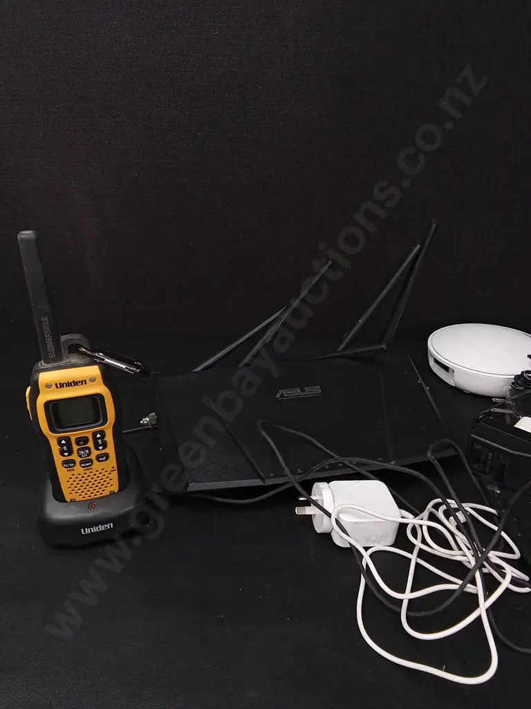 ASSORTED ELECTRICAL ITEMS Image 1++