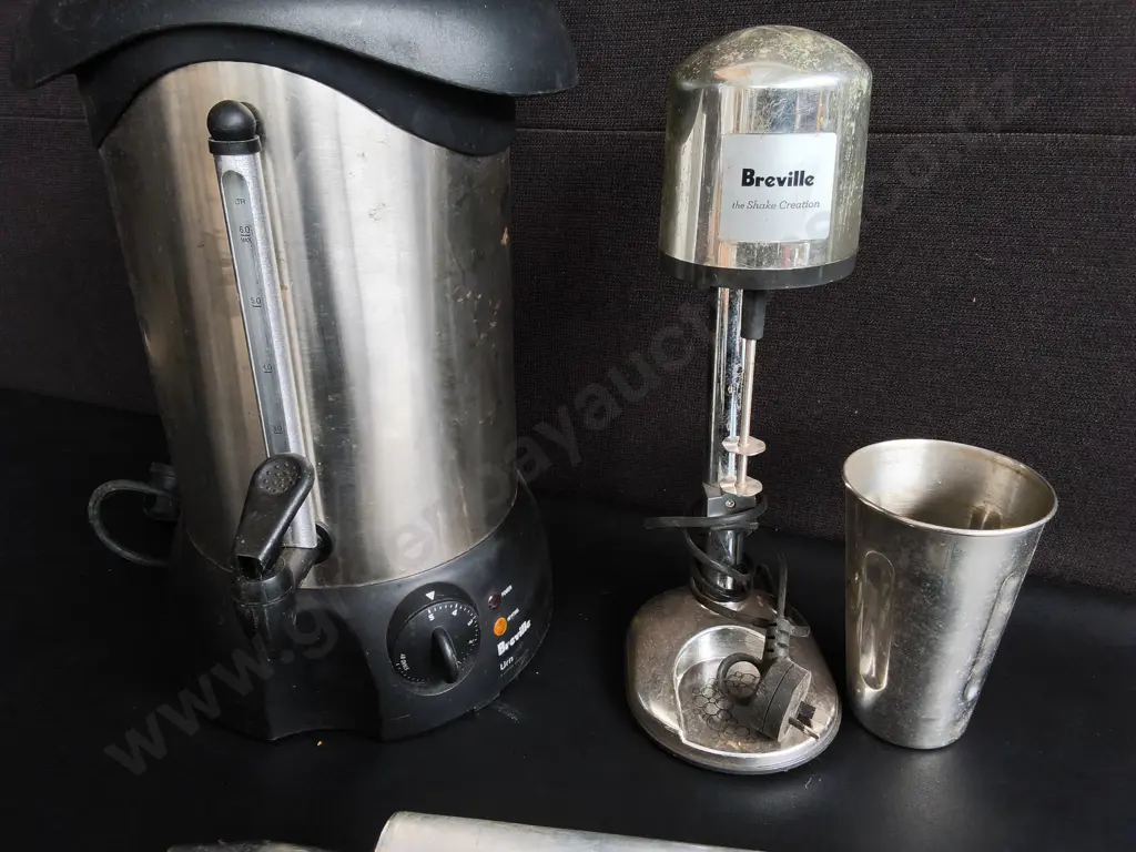 BREVILLE HOT WATER URN AND MILKSHAKE MAKER, AND ALUMINUM ROLLING PIN Image 1++