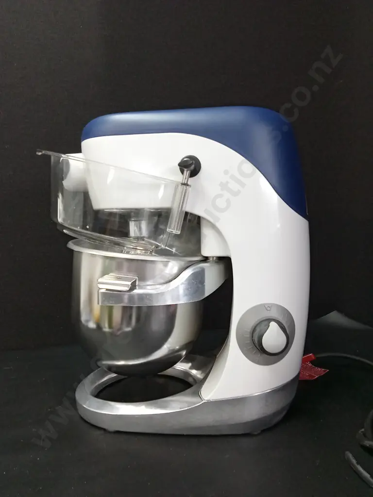 DITOMIX ELECTROLUX STAND MIXER, CORD HAS BEEN CUT Image 1++