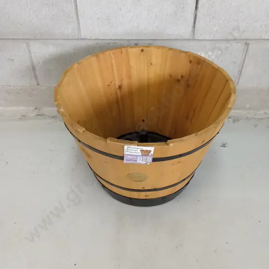 BRAND NEW VEGTRUG WOODEN BARREL PLANTER 46CM