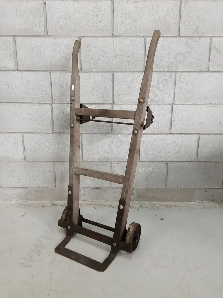 VINTAGE HAND TRUCK, H 107CM Image 1++