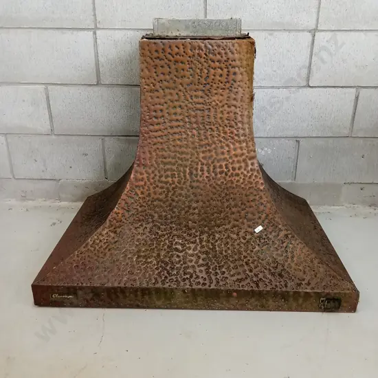 VINTAGE HAMMERED COPPER CHIMNEY HOOD, SHELL ONLY, H 70CM X W 90CM X D 57CM