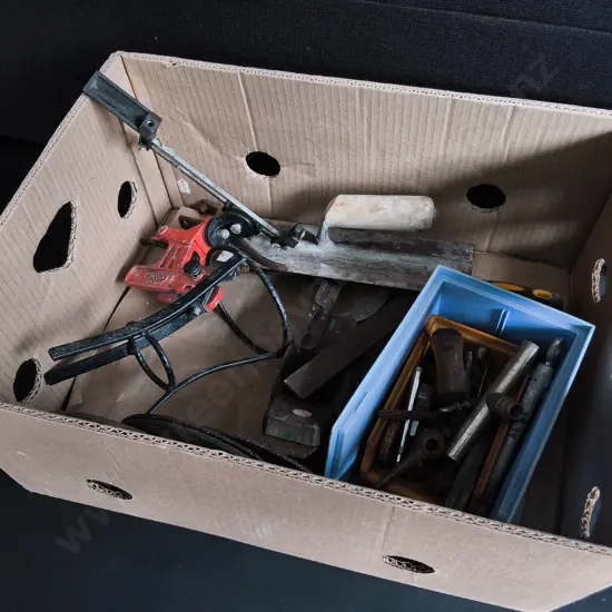 MIX OF TOOLS