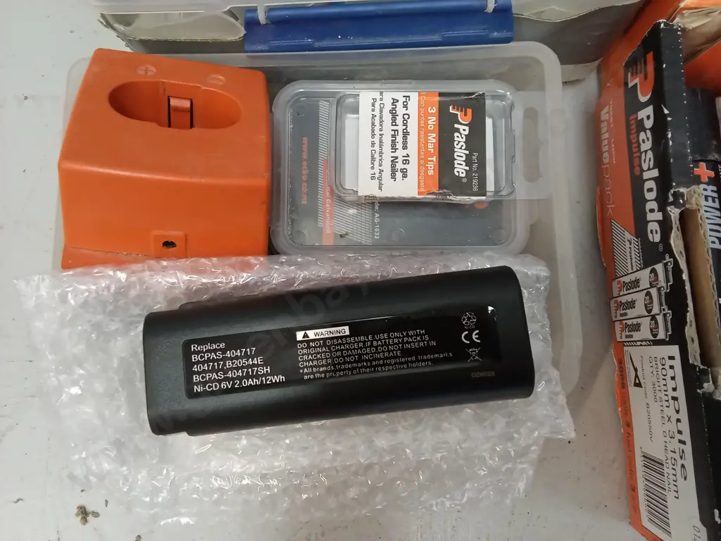 PASLODE IMPULSE NAILS AND FUEL CELLS, BATTERY, AND MAKITA JIGSAW Image 1++