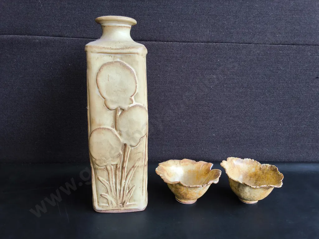 VINTAGE ART NOUVEAU STYLE CERAMICS, PAIR OF BOWLS AND VASE, TALLEST H 33 CM, DAMAGE PICTURED Image 1++
