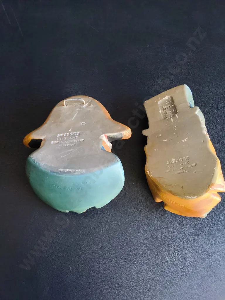 PAIR OF VINTAGE BOSSONS CHALKWARE HEADS, MR. BUMBLE, AND MR MICAWBER, CHARLES DICKENS SERIES, TALLEST H 16 CM Image 1++