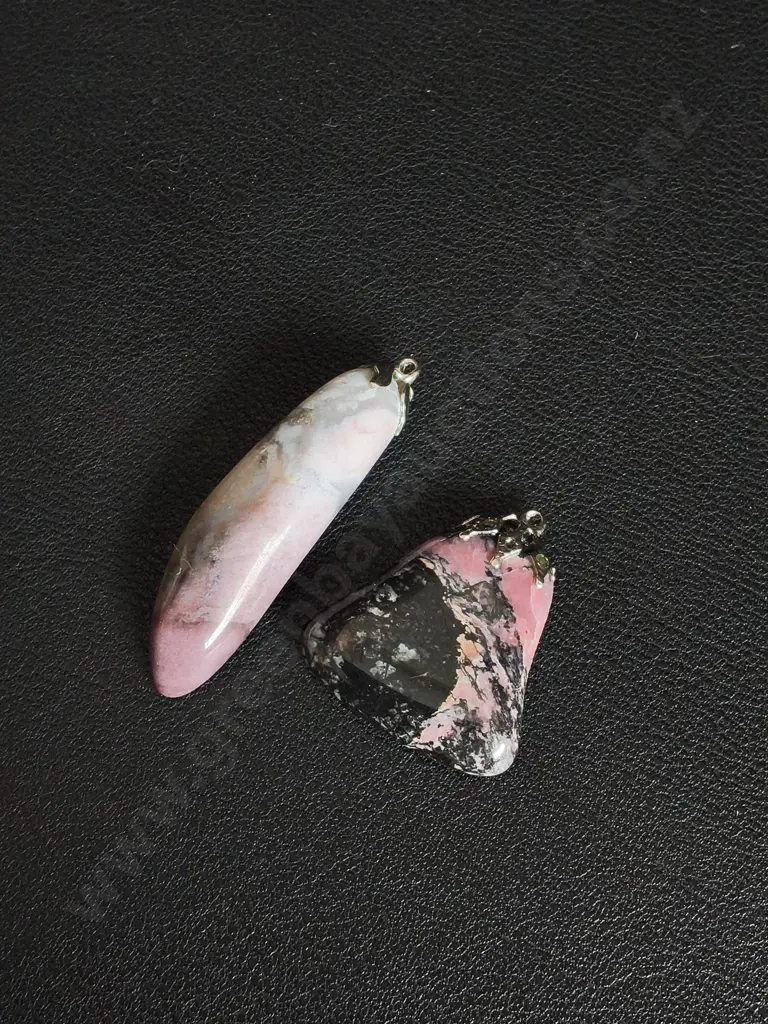 PAIR OF VINTAGE PINK STONE PENDANTS, OPAL AND RHODONITE Image 1++