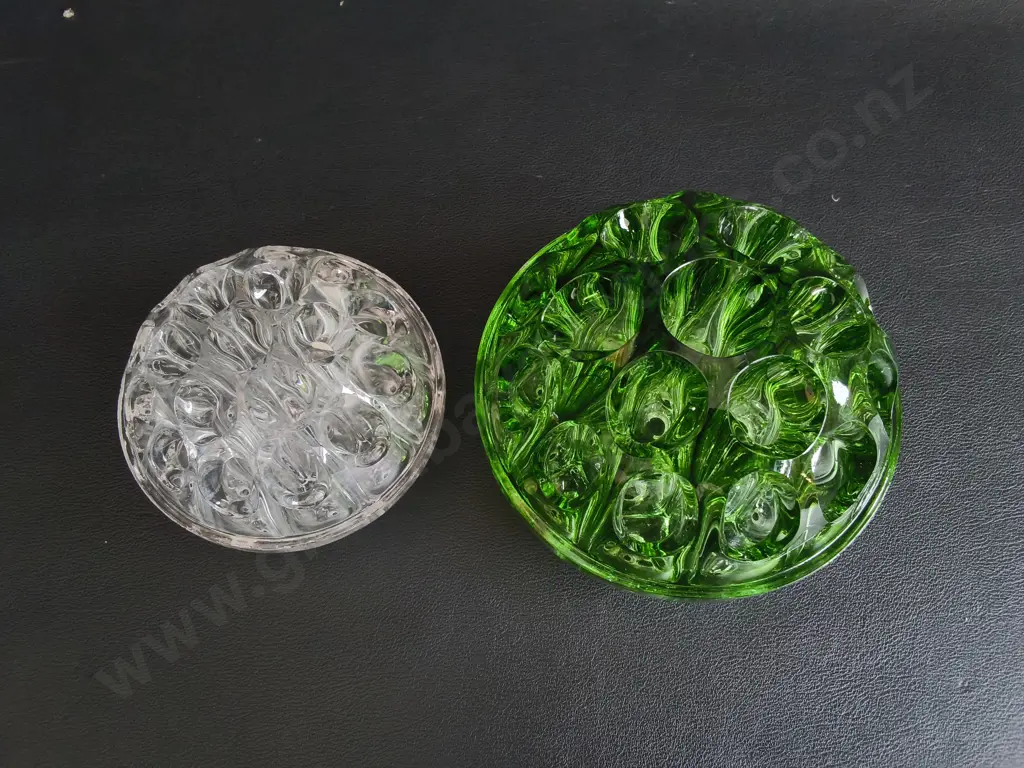 PAIR OF VINTAGE ART DECO DOMED GLASS FLOWER FROGS, TALLEST H 8 CM Image 1++