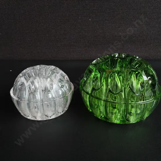 PAIR OF VINTAGE ART DECO DOMED GLASS FLOWER FROGS, TALLEST H 8 CM