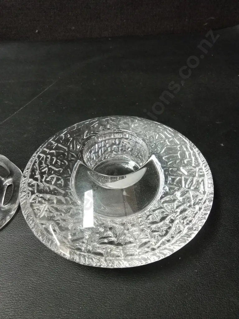 3 GLASS CANDLE HOLDERS TALLEST H11.5CM Image 1++