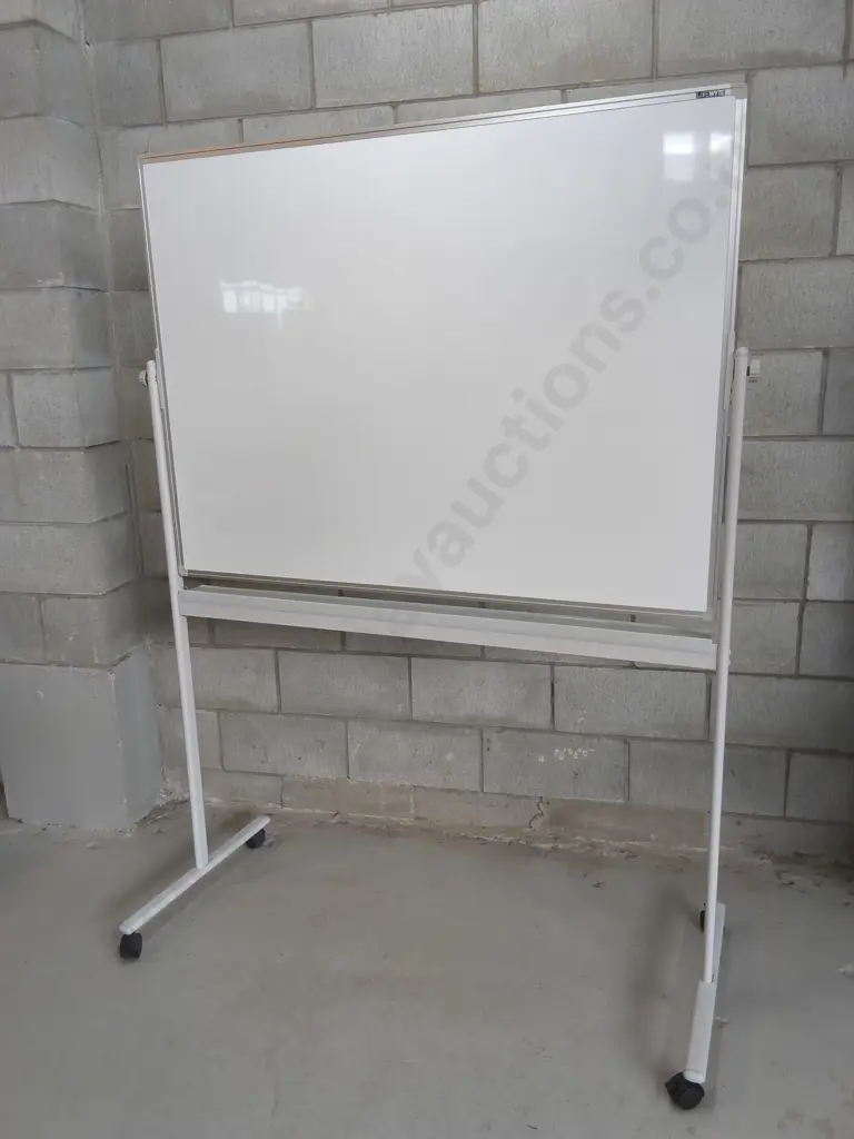 MOBILE DOUBLE SIDED PIVOTING WHITEBOARD ON WHEELS, H 1.75 M X W 1.29 M Image 1++
