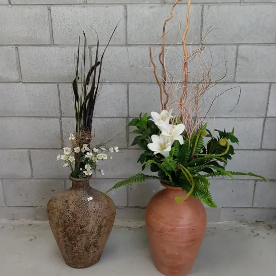 DECORATIVE FAKE PLANTS IN POTS, 142CM TALL
