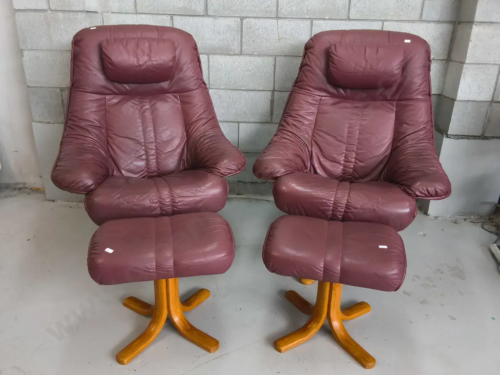 PAIR OF VINTAGE BURGUNDY LEATHER RECLINER AND OTTOMAN SETS Image 1++