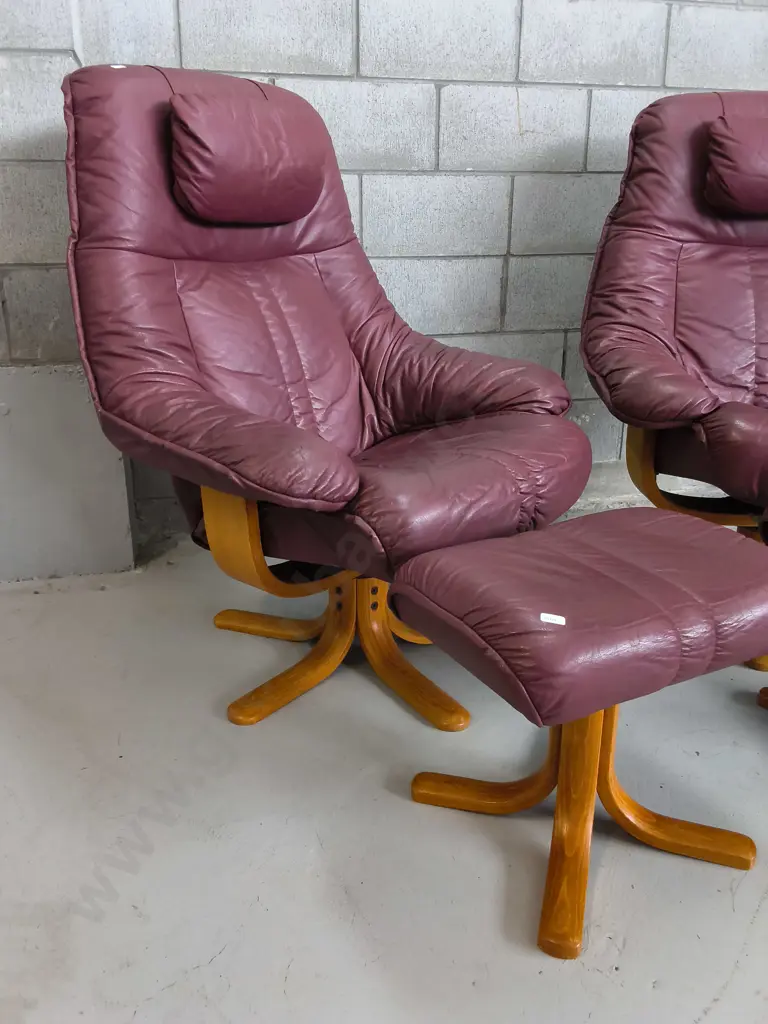 PAIR OF VINTAGE BURGUNDY LEATHER RECLINER AND OTTOMAN SETS Image 1++