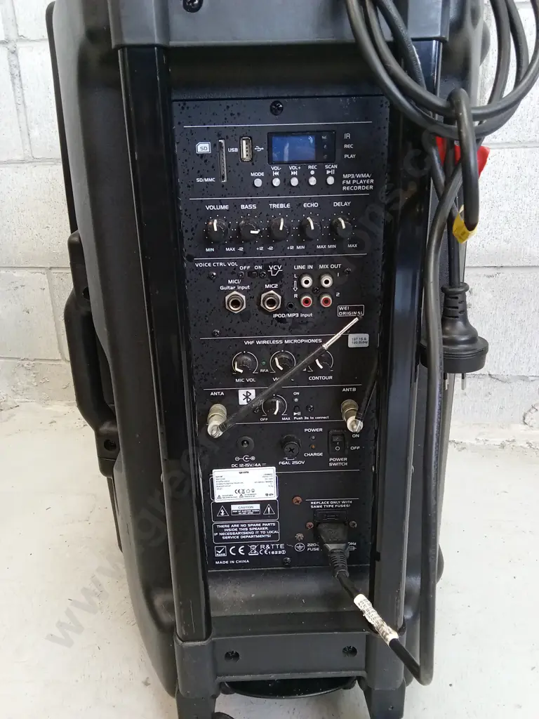 QTX QX15PA PORTABLE PA SPEAKER - BLUETOOTH VARIOUS INPUTS, FM RADIO - TESTED WORKING Image 1++