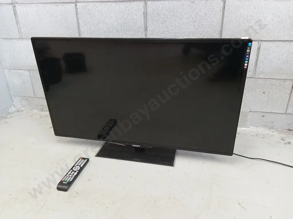 VEON 40" FREE STANDING TV Image 1++