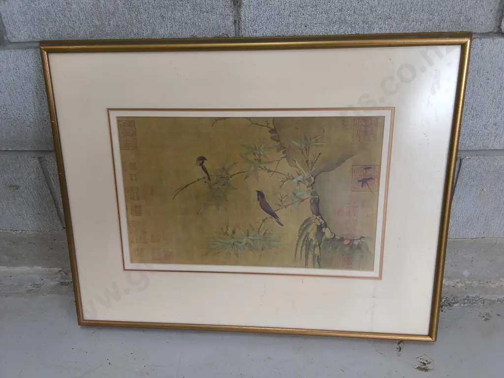 FRAMED REPRODUCTION OF "FINCHES AND BAMBOO", H 54 CM X W 69 CM Image 1++