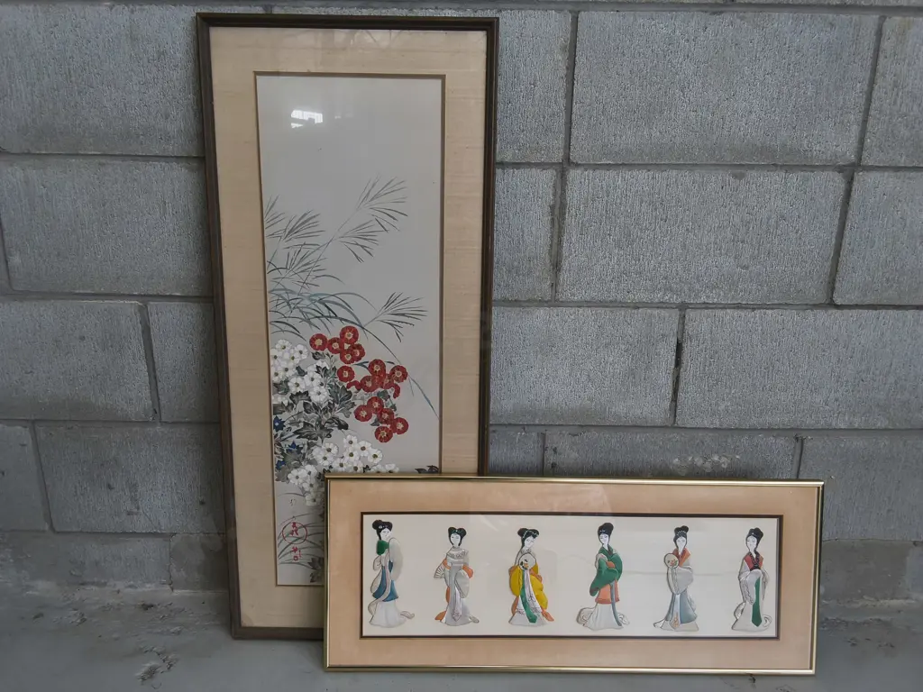 PAIR OF FRAMED ASIAN TEXTILE ART, TALLEST H 90 CM X W 39 CM Image 1++