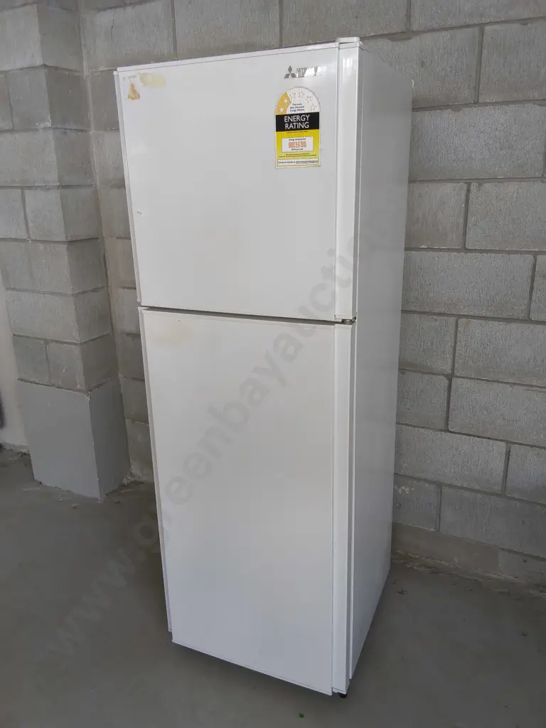 MITSUBISHI ELECTRIC TOP MOUNT FRIDGE-FREEZER, H 1.57 M Image 1++